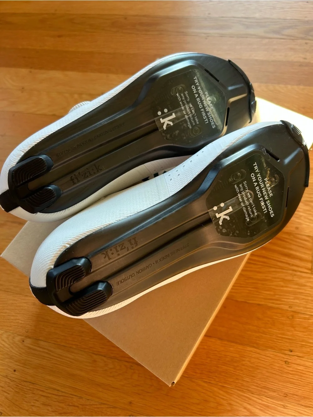 fizik Tempo Decos Carbon (wide) Cycling Shoes — White, size 41